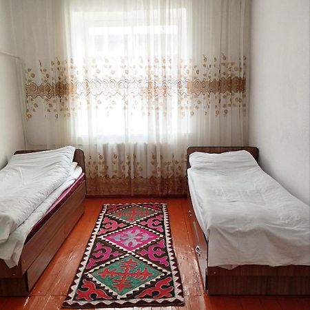 Guest House Bereke In Kyzart Village Bagysh المظهر الخارجي الصورة