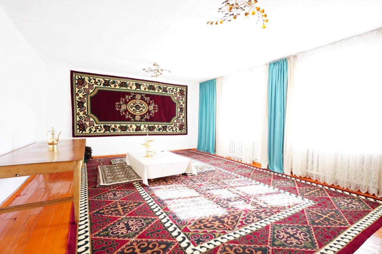 Guest House Bereke In Kyzart Village Bagysh المظهر الخارجي الصورة